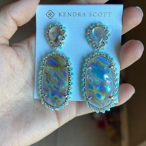 NWT Kendra Scott Parsons in Bright Silver with Iridescent Abalone